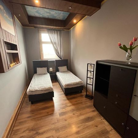 Apartament Centrum-Zwyciestwa Gliwice Bagian luar foto
